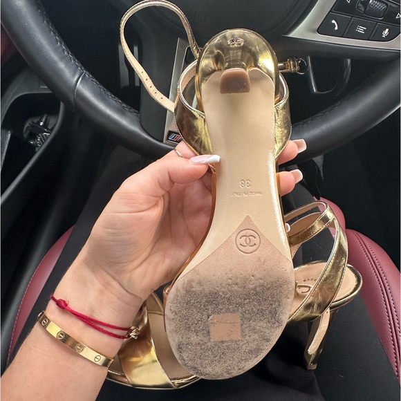 CHANEL HEELS - Picture 11 of 11